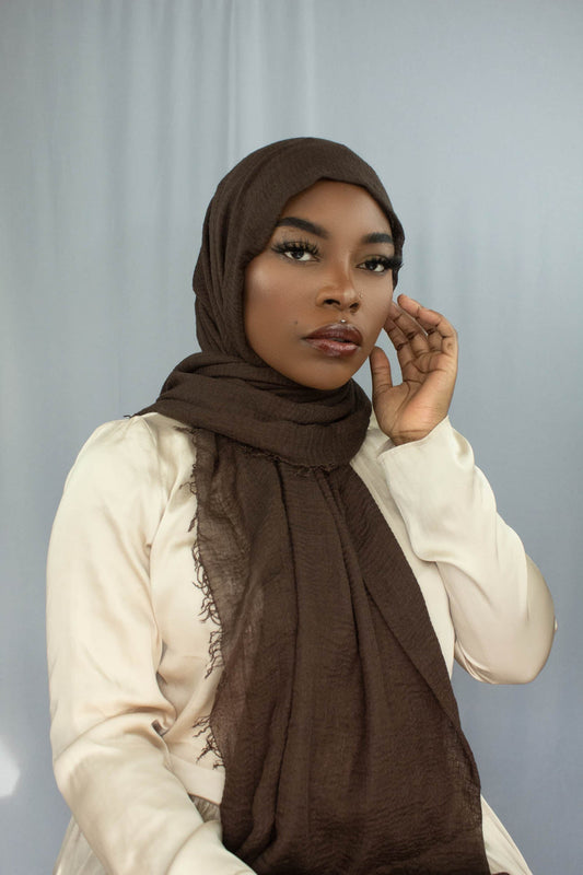 PREMIUM CRINKLED COTTON HIJAB - CHOCOLATE