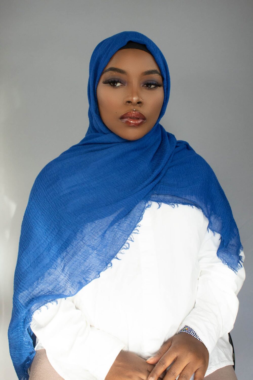 PREMIUM CRINKLED COTTON HIJAB - ROYAL BLUE - HIJABKINGDOM